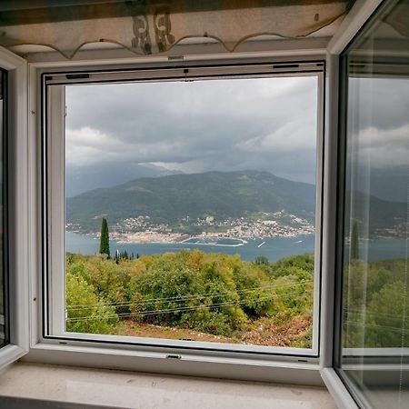 Apartments Mitrovic Luštica Eksteriør billede
