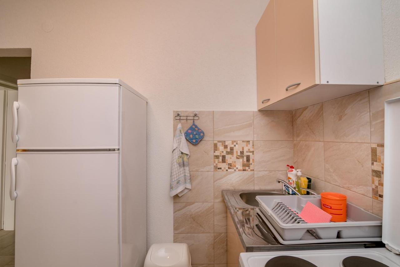 Apartments Mitrovic Luštica Eksteriør billede
