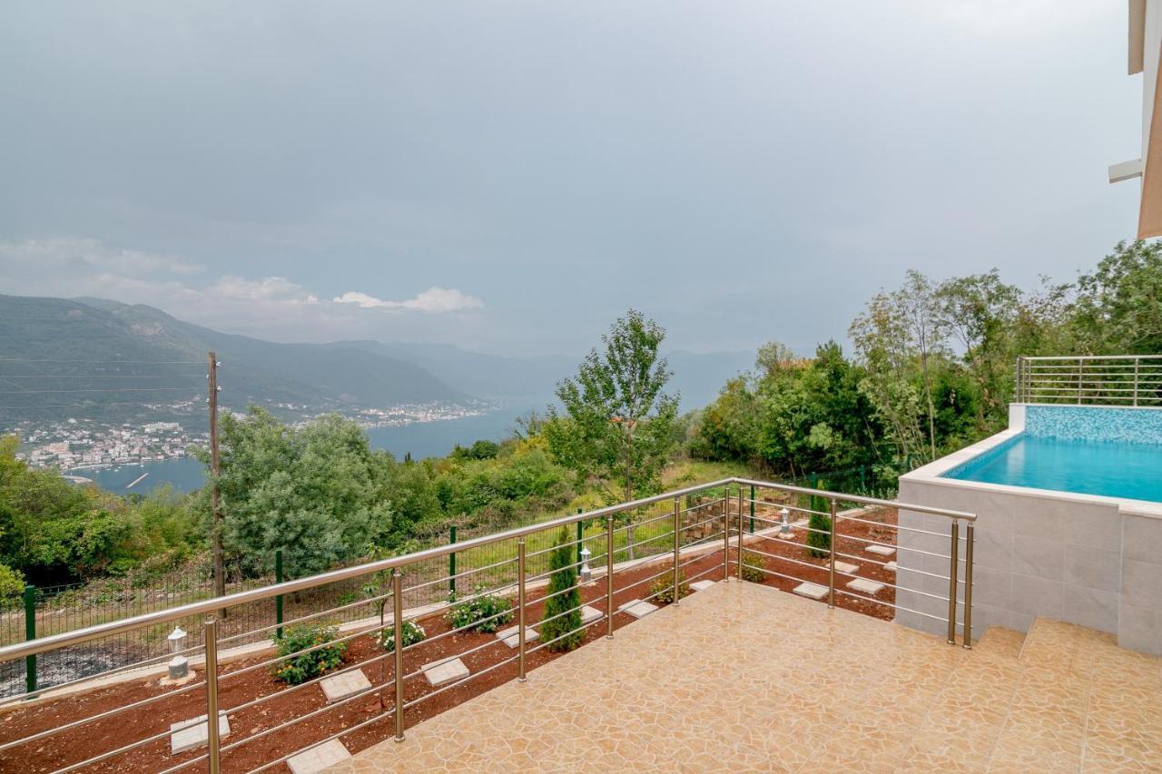 Apartments Mitrovic Luštica Eksteriør billede